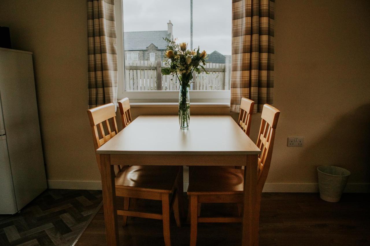 Uist Travel Accommodation Daliburgh  외부 사진