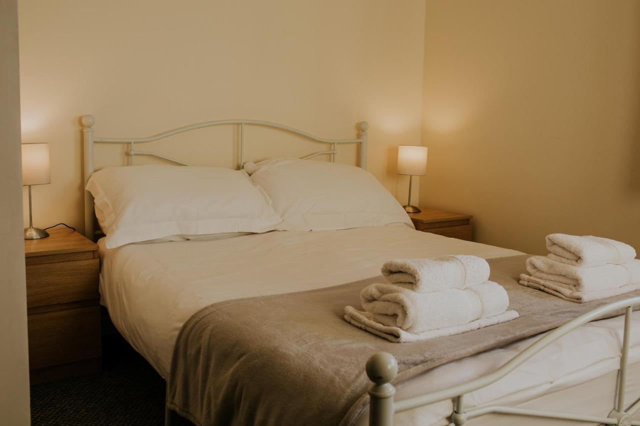 Uist Travel Accommodation Daliburgh  외부 사진