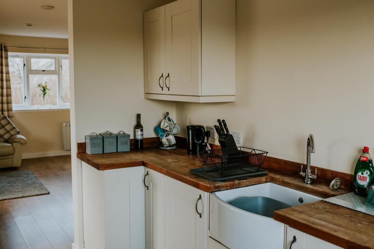Uist Travel Accommodation Daliburgh  외부 사진