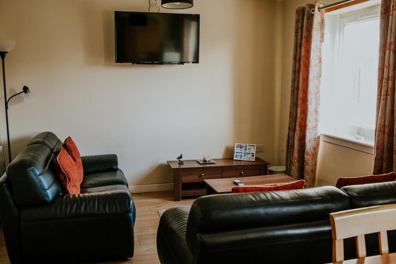 Uist Travel Accommodation Daliburgh  외부 사진