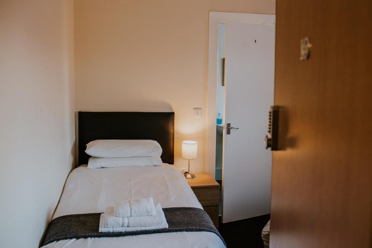 Uist Travel Accommodation Daliburgh  외부 사진